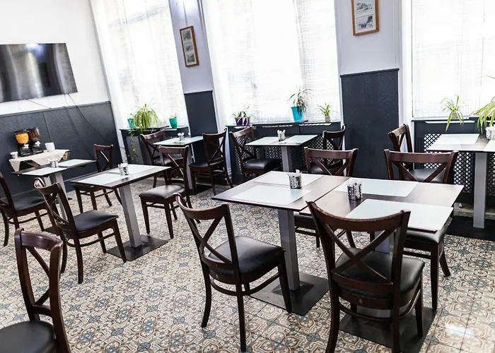 Hotel Du Dauphiné Lione